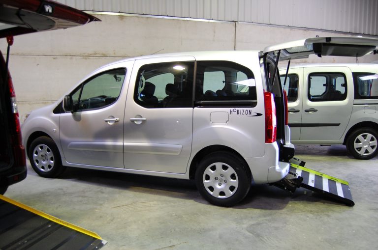 Wheelchair accessible vehicles for sale hbpikol